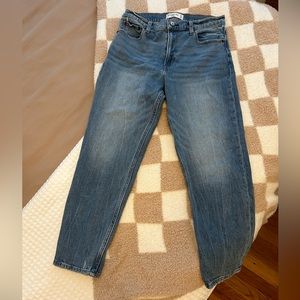 Abercrombie & Fitch Mom High Rise Size 27